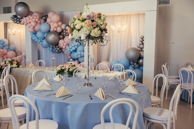 Elegant event decor in Rancho Mirage